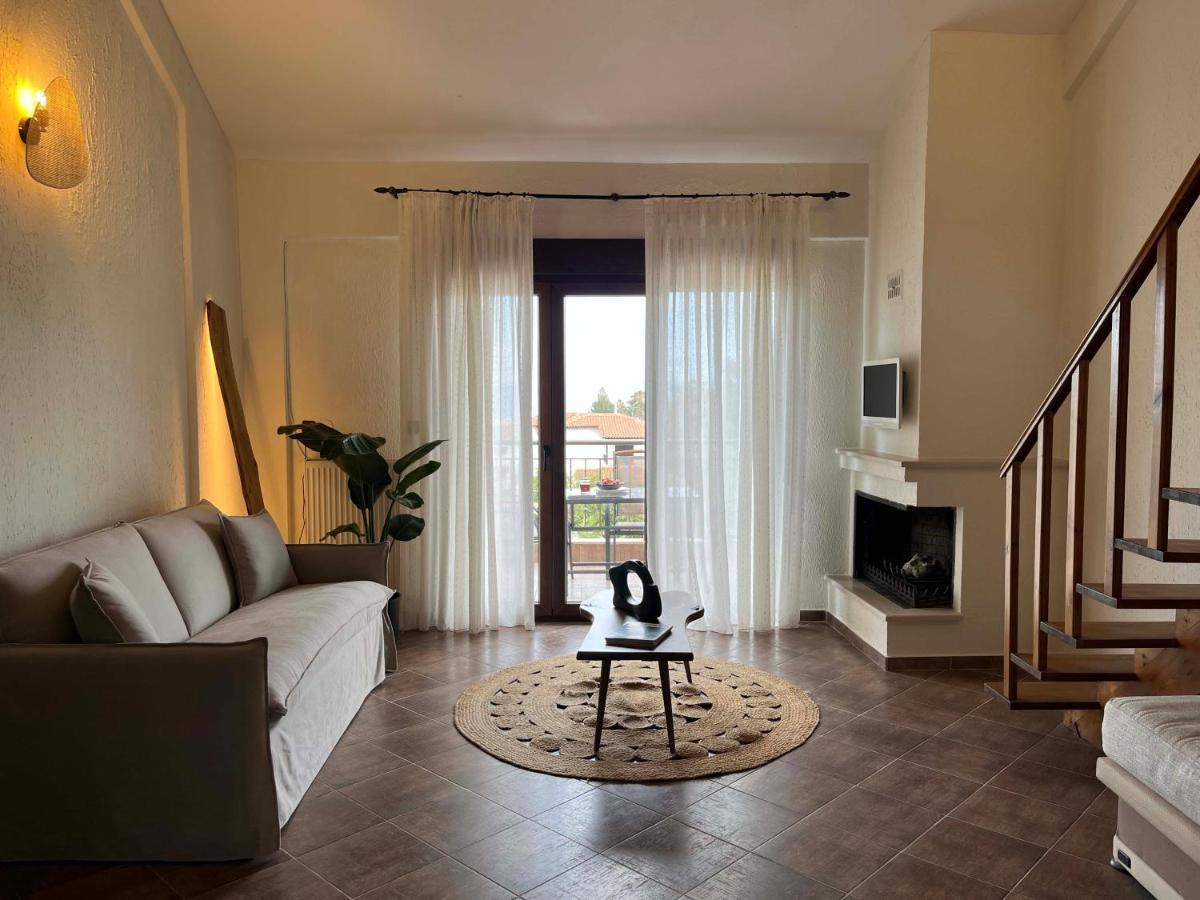 Captain'S Apartments Пефкохори Екстериор снимка